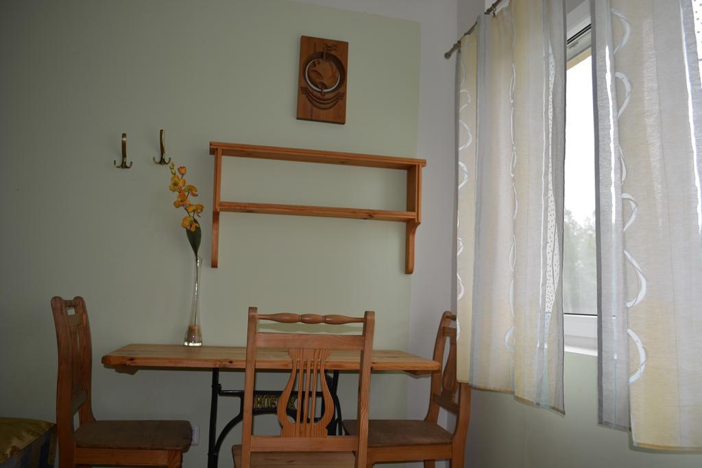 Viesu Nams Juras Bura Hotel Tuja Exterior photo